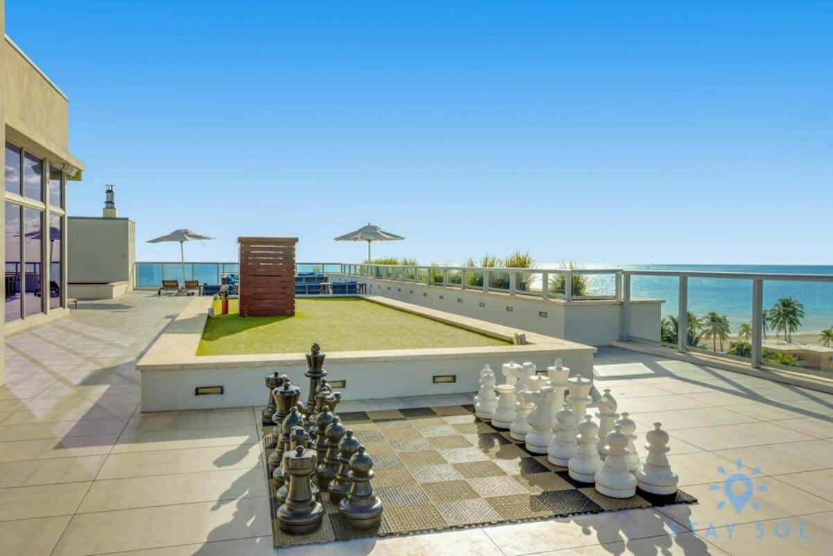 Beachfront Resort - Hot Tub & Pool- Near Beach Hollywood Exteriér fotografie