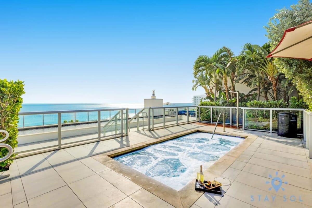 Beachfront Resort - Hot Tub & Pool- Near Beach Hollywood Exteriér fotografie